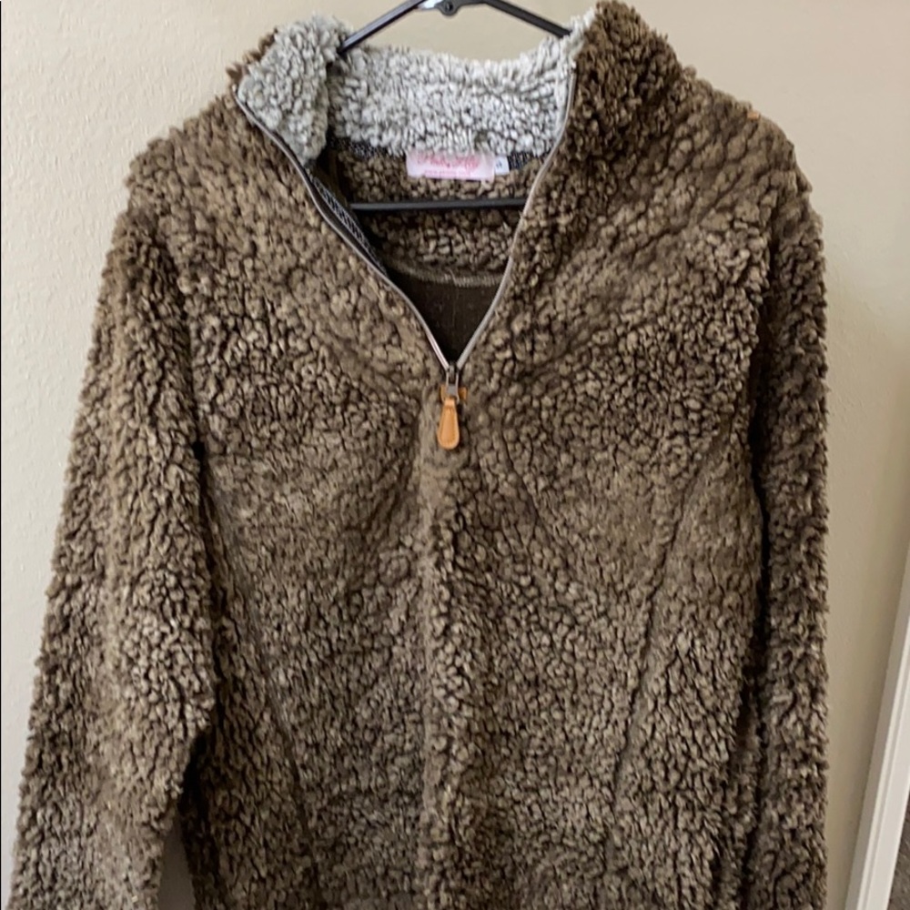 Pink lily Sherpa . In excellent condition
